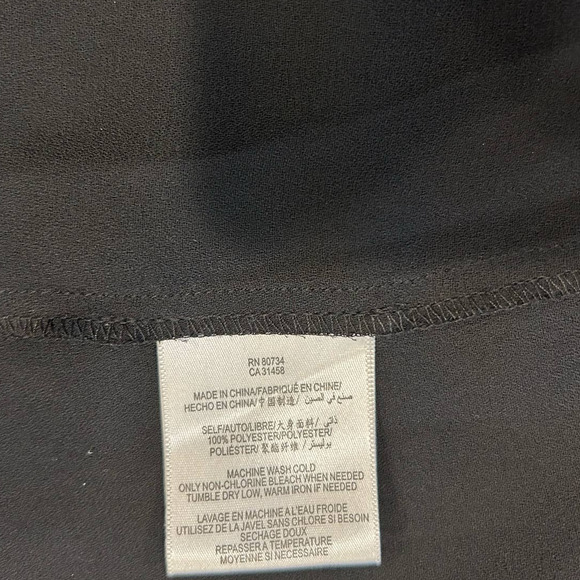 BCBG Eneration Black Fringe Sleeveless Top with Keyhole Detail, Size M - Picture 9 of 9